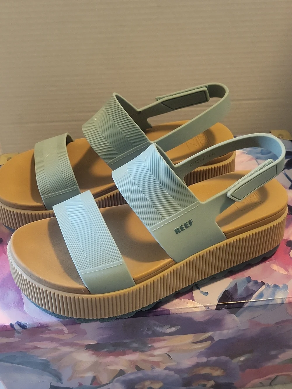 Reef Blue Platform Slingback Sandals WO's Size 9